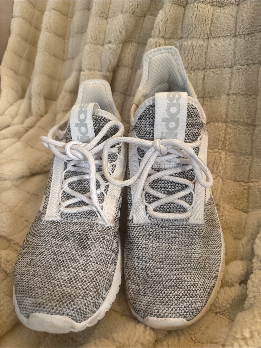 adidas Women’s Gray and White Knit Athletic Sneakers